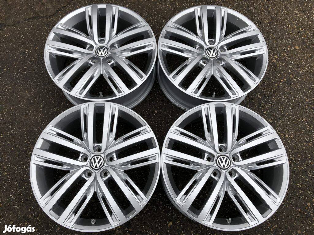 4db gyári 19" VW Tiguan [Auckland] alufelni. ("1453")